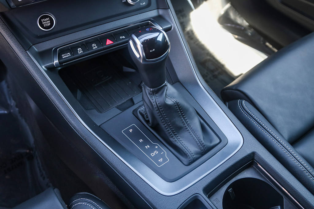 Thumbnail: 2025 Audi Q3 - 32