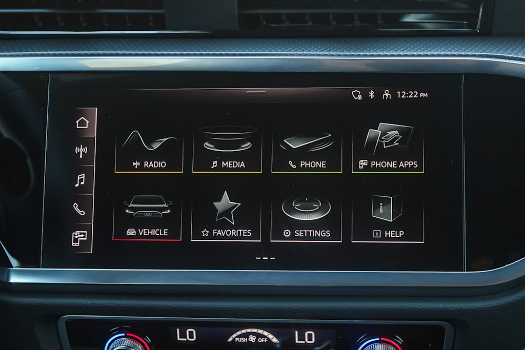 Thumbnail: 2025 Audi Q3 - 14