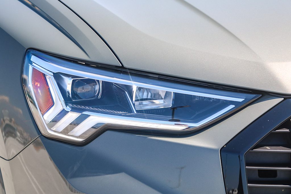 Thumbnail: 2025 Audi Q3 - 20