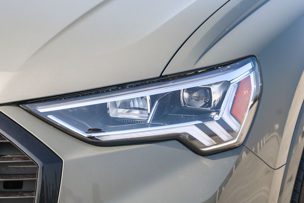 Thumbnail: 2025 Audi Q3 - 20