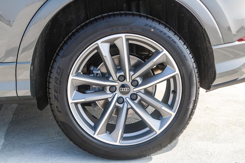 Thumbnail: 2025 Audi Q3 - 7