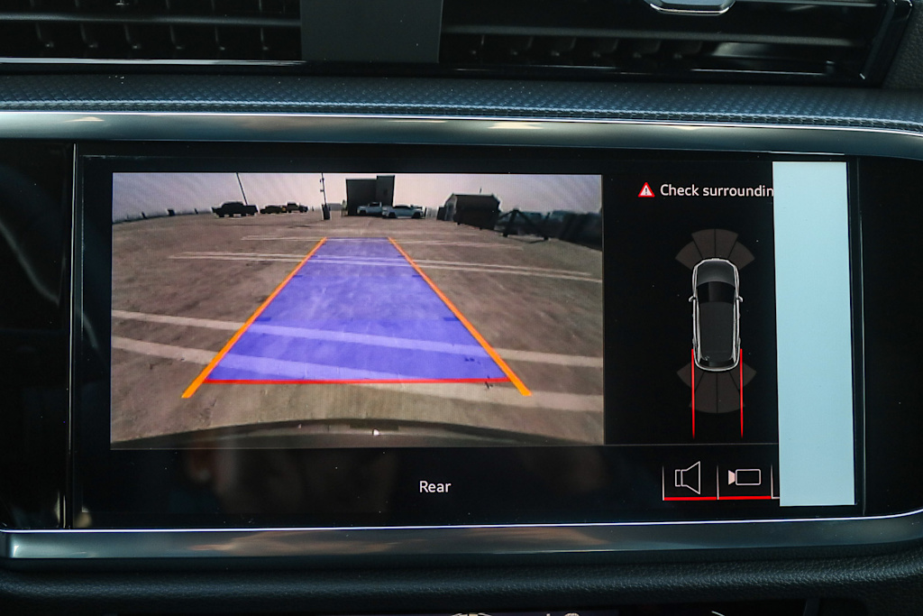 Thumbnail: 2025 Audi Q3 - 43