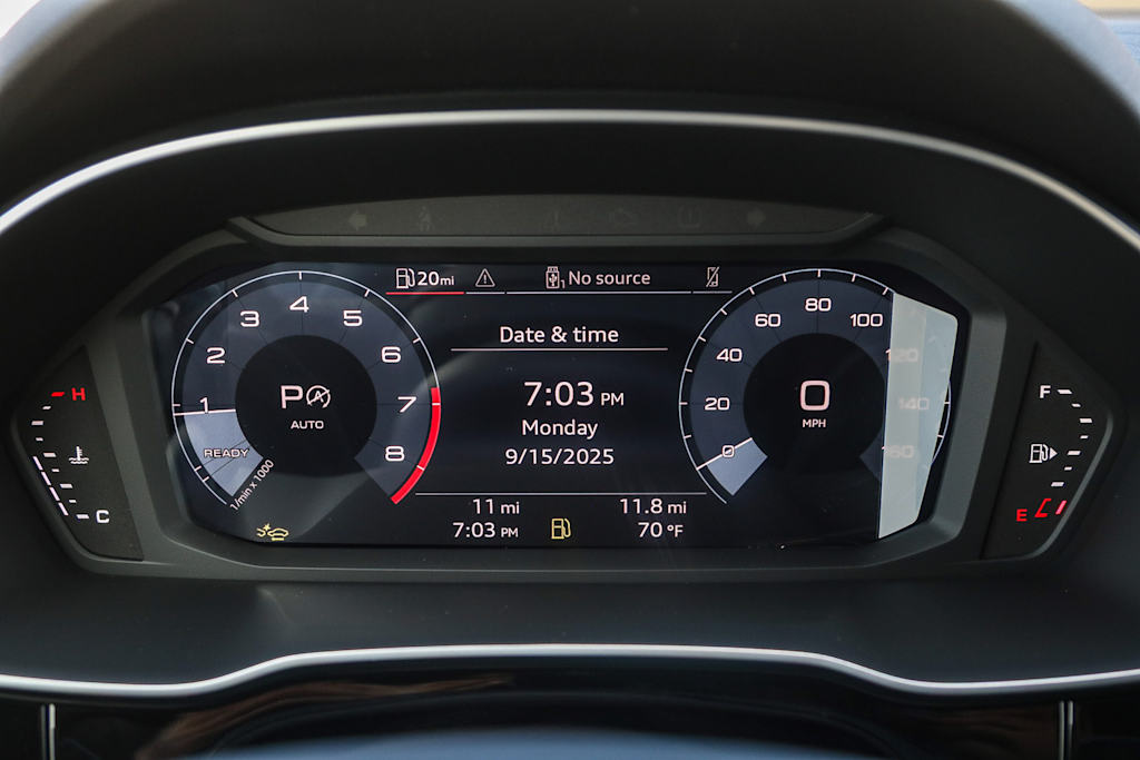 Thumbnail: 2025 Audi Q3 - 15