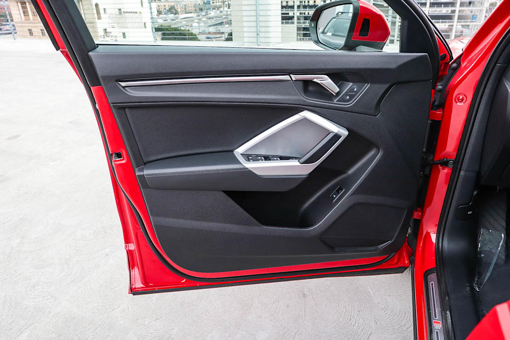 Thumbnail: 2023 Audi Q3 - 34