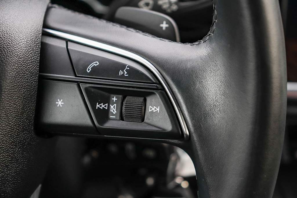 Thumbnail: 2023 Audi Q3 - 29