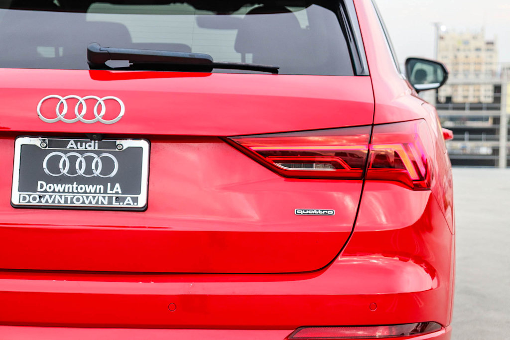 Thumbnail: 2023 Audi Q3 - 25