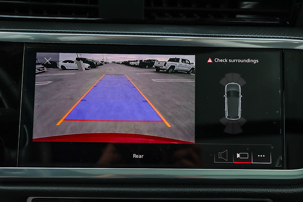 Thumbnail: 2023 Audi Q3 - 39