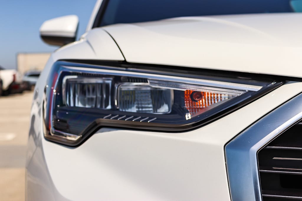 Thumbnail: 2022 Audi Q3 - 21