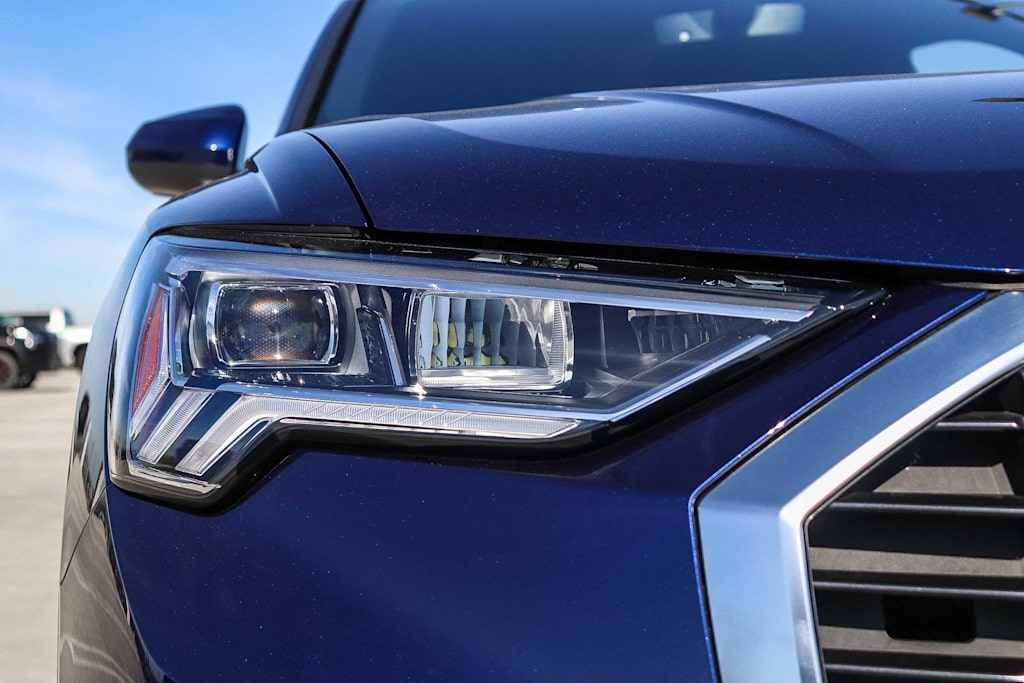 Thumbnail: 2025 Audi Q3 - 18