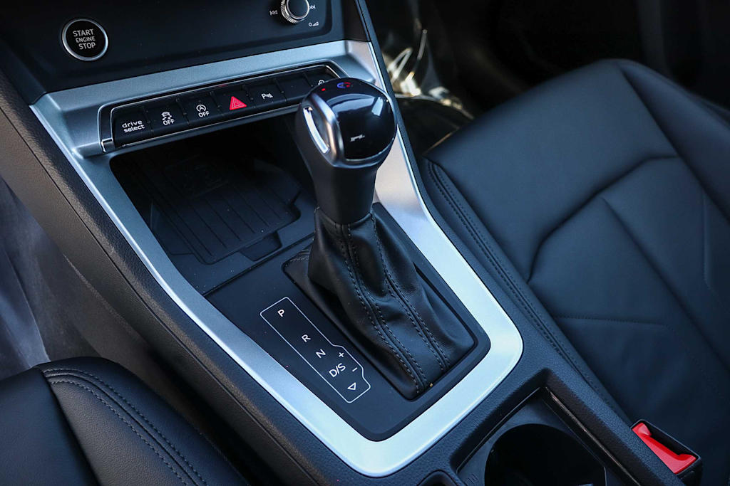 Thumbnail: 2025 Audi Q3 - 27