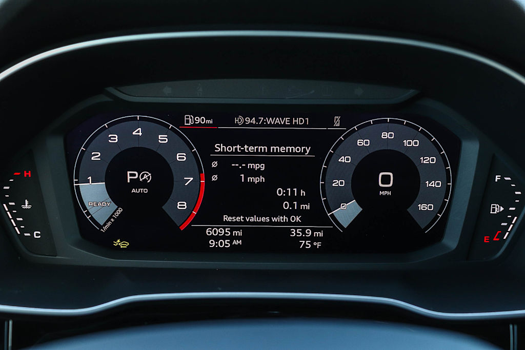 Thumbnail: 2025 Audi Q3 - 14