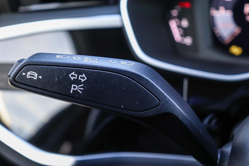 Thumbnail: 2025 Audi Q3 - 32