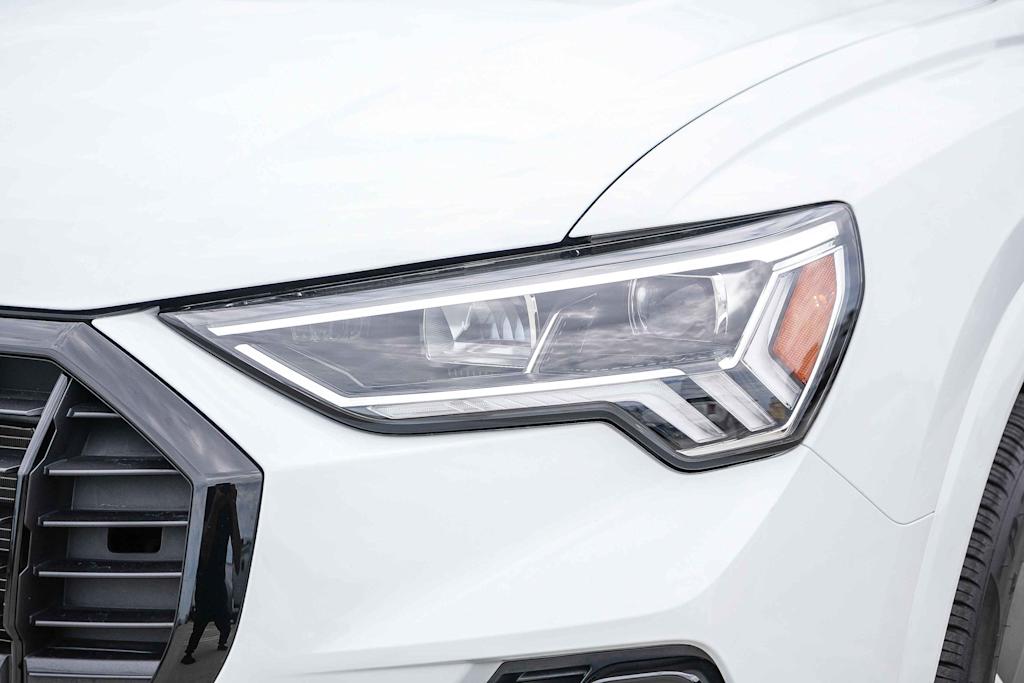 Thumbnail: 2025 Audi Q3 - 20