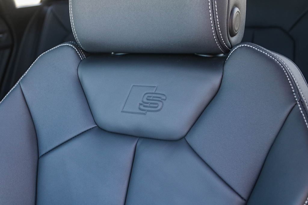 Thumbnail: 2025 Audi Q3 - 47