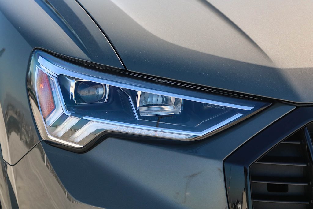 Thumbnail: 2025 Audi Q3 - 20