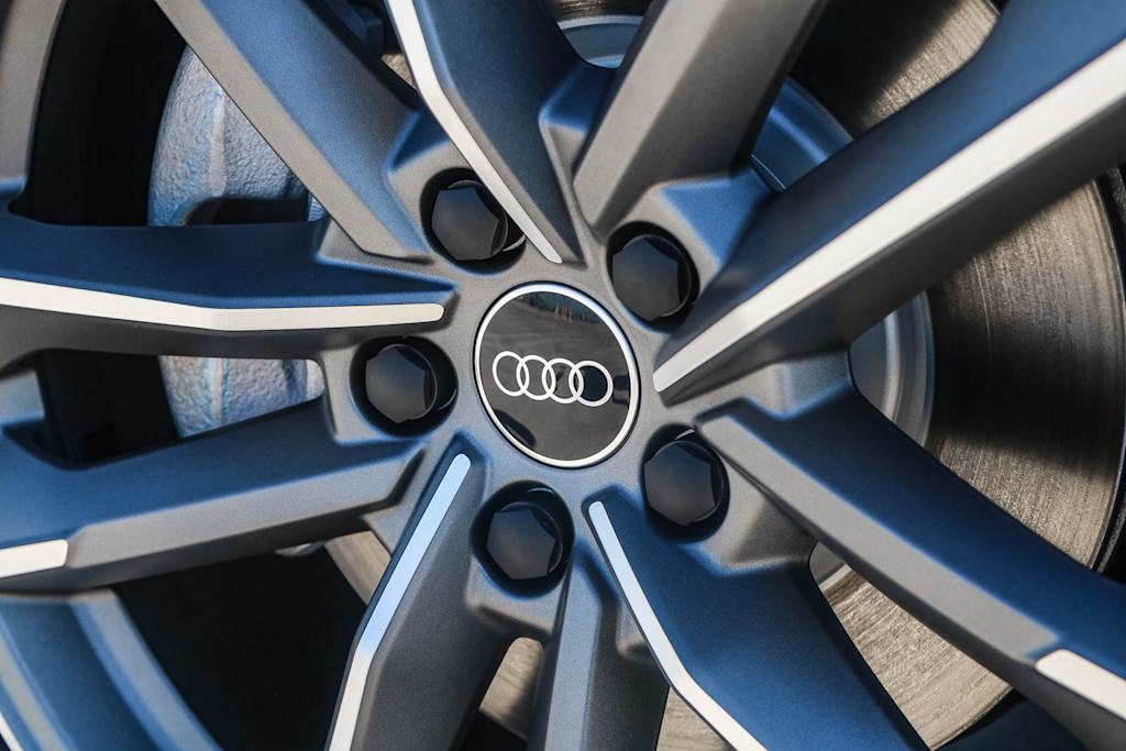 Thumbnail: 2025 Audi Q3 - 15