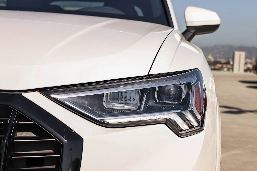 Thumbnail: 2025 Audi Q3 - 18
