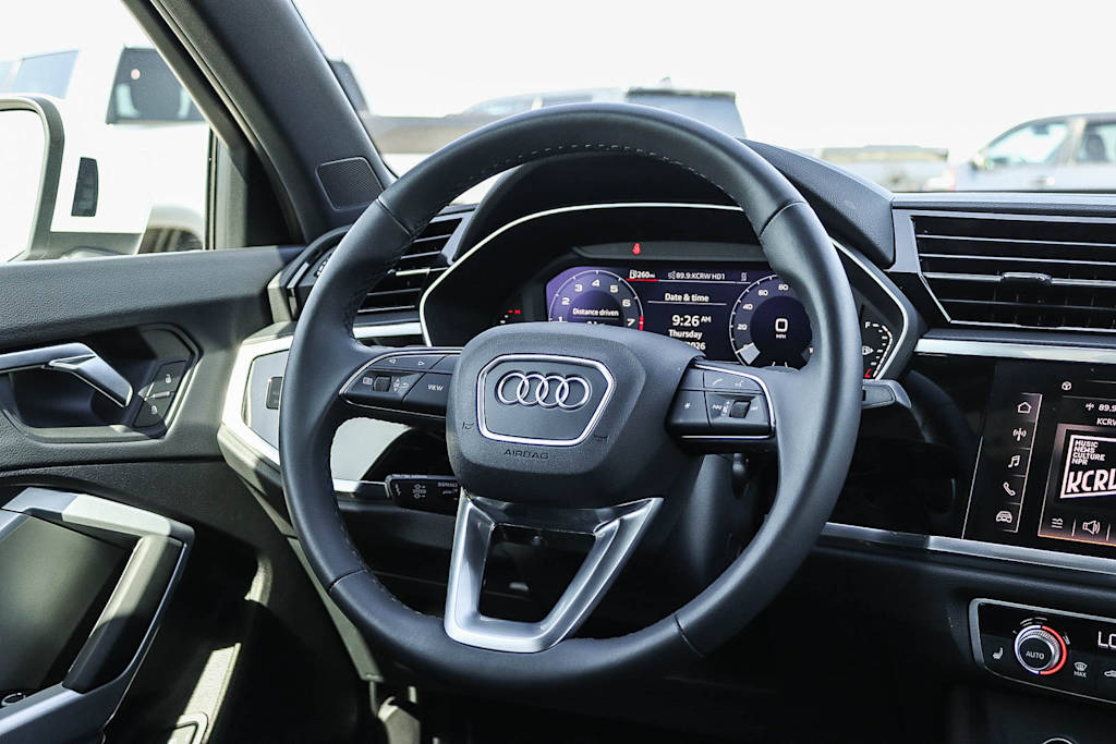 Thumbnail: 2025 Audi Q3 - 9