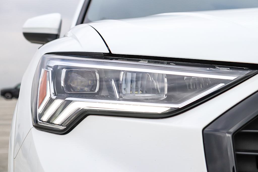 Thumbnail: 2023 Audi Q3 - 18