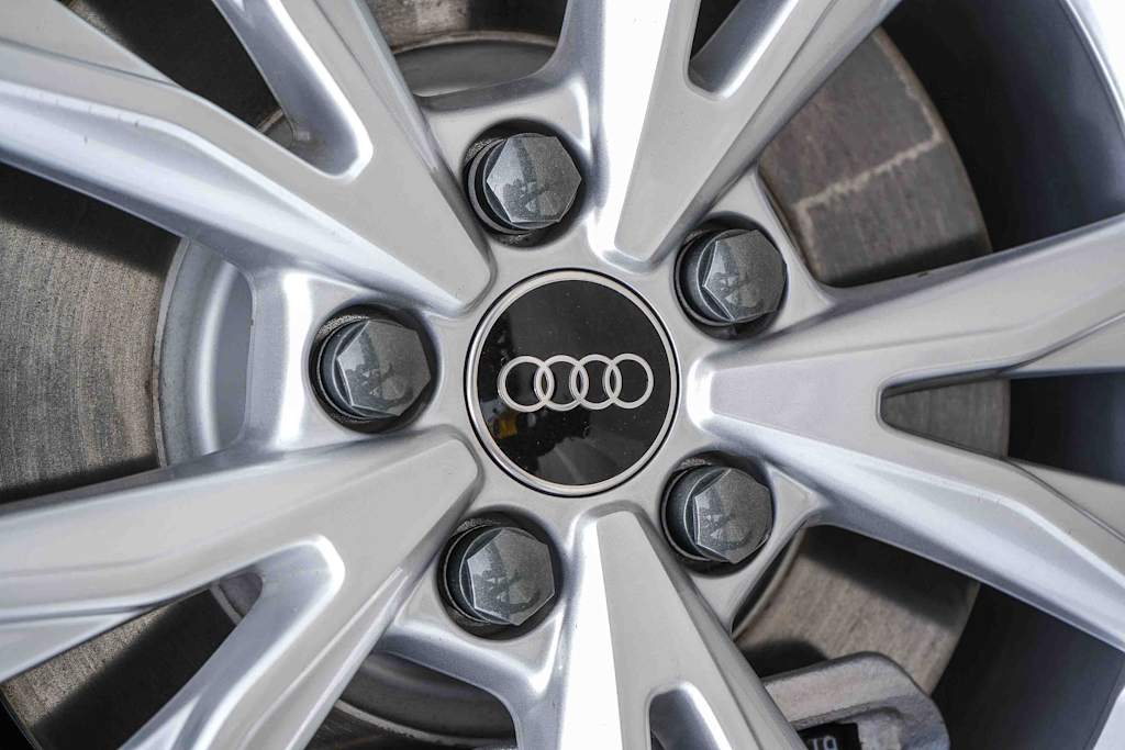 Thumbnail: 2025 Audi Q3 - 25