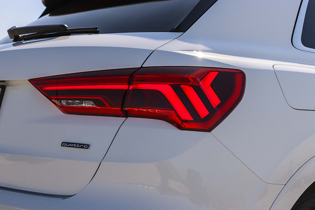 Thumbnail: 2025 Audi Q3 - 22