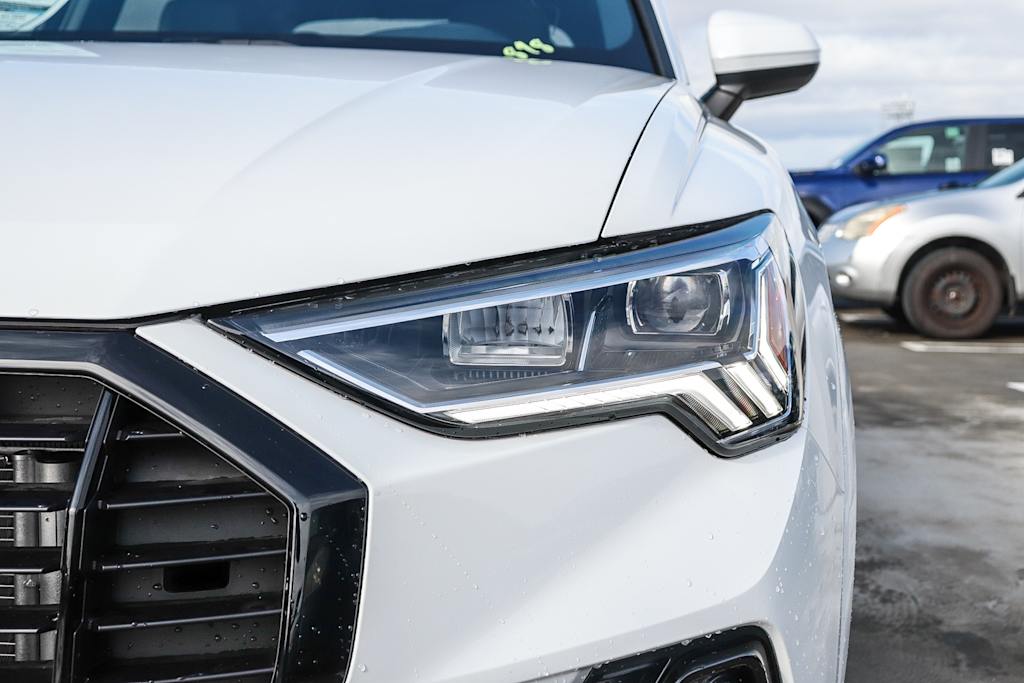 Thumbnail: 2025 Audi Q3 - 21