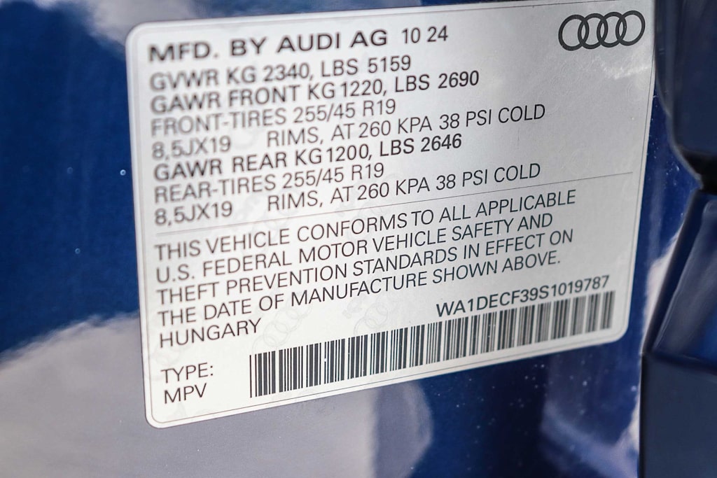 Thumbnail: 2025 Audi Q3 - 16