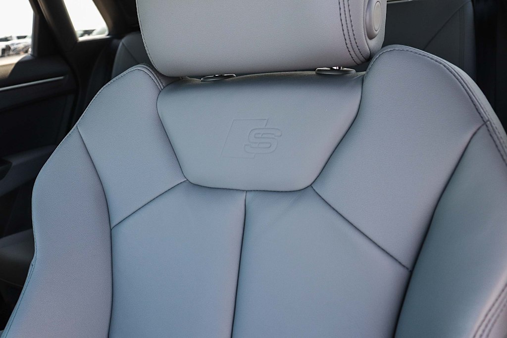 Thumbnail: 2025 Audi Q3 - 40