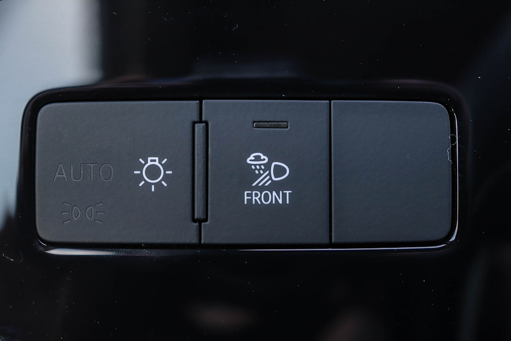 Thumbnail: 2025 Audi Q3 - 12