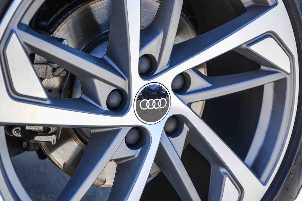 Thumbnail: 2025 Audi Q3 - 25