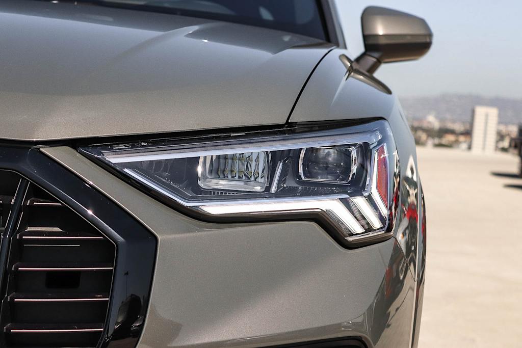Thumbnail: 2025 Audi Q3 - 18