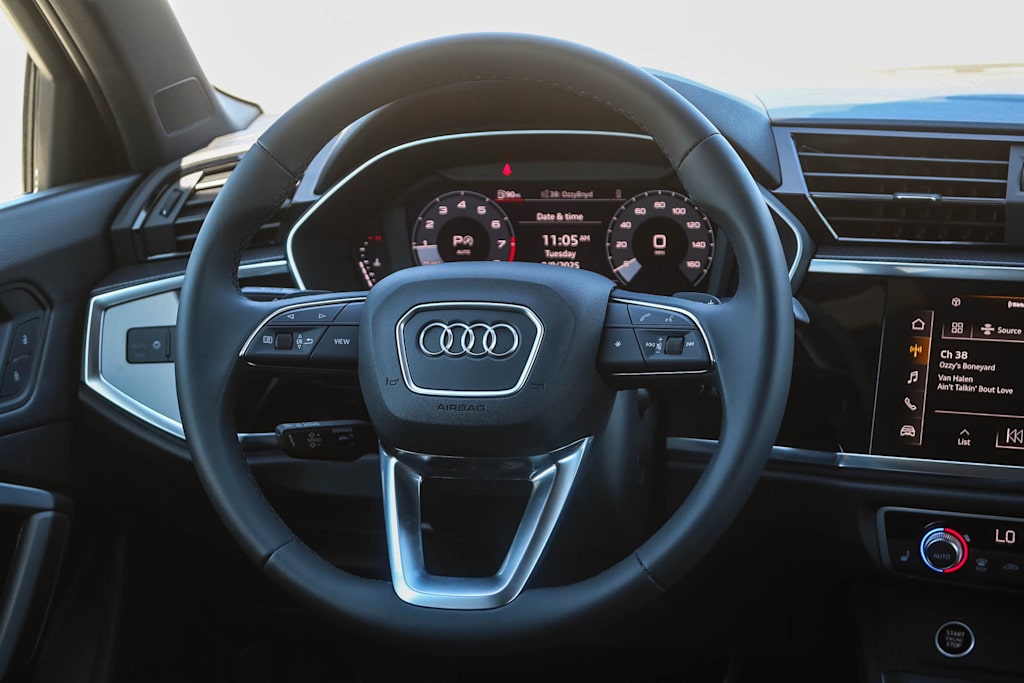 Thumbnail: 2025 Audi Q3 - 13