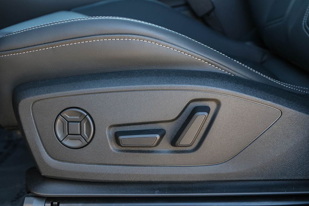 Thumbnail: 2025 Audi Q3 - 34