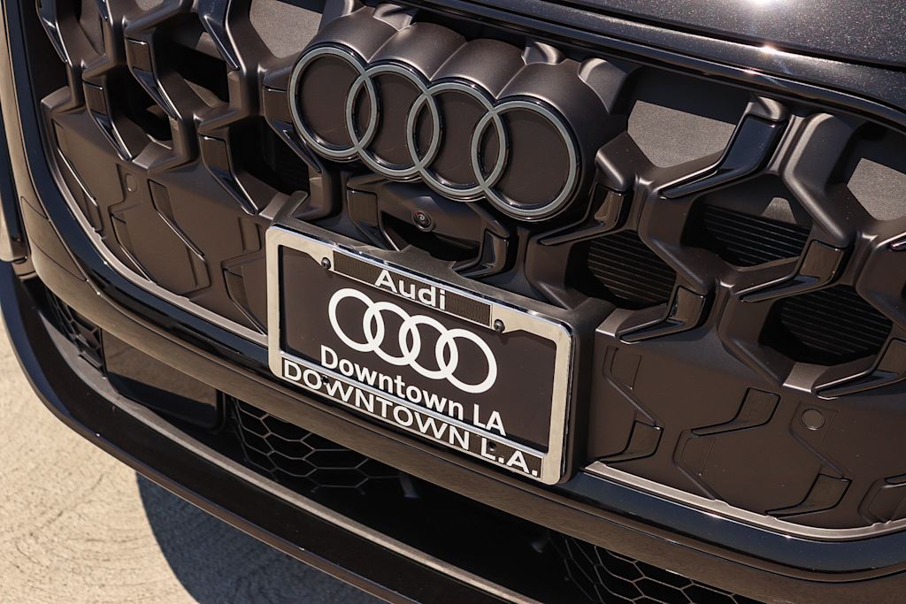Thumbnail: 2026 Audi Q5 - 6