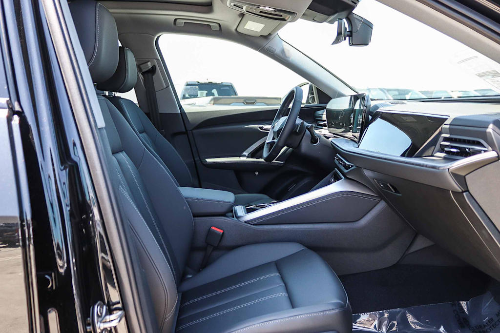 Thumbnail: 2026 Audi Q5 - 10
