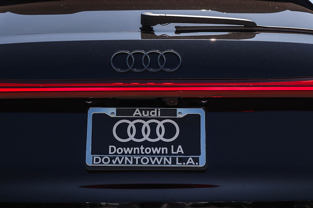 Thumbnail: 2026 Audi Q5 - 22