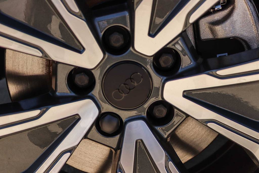 Thumbnail: 2026 Audi Q5 - 25