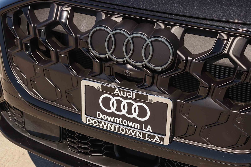 Thumbnail: 2026 Audi Q5 - 6