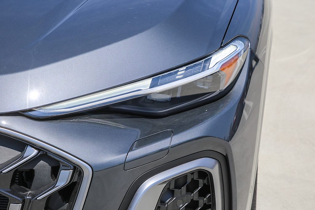 Thumbnail: 2025 Audi Q5 - 18