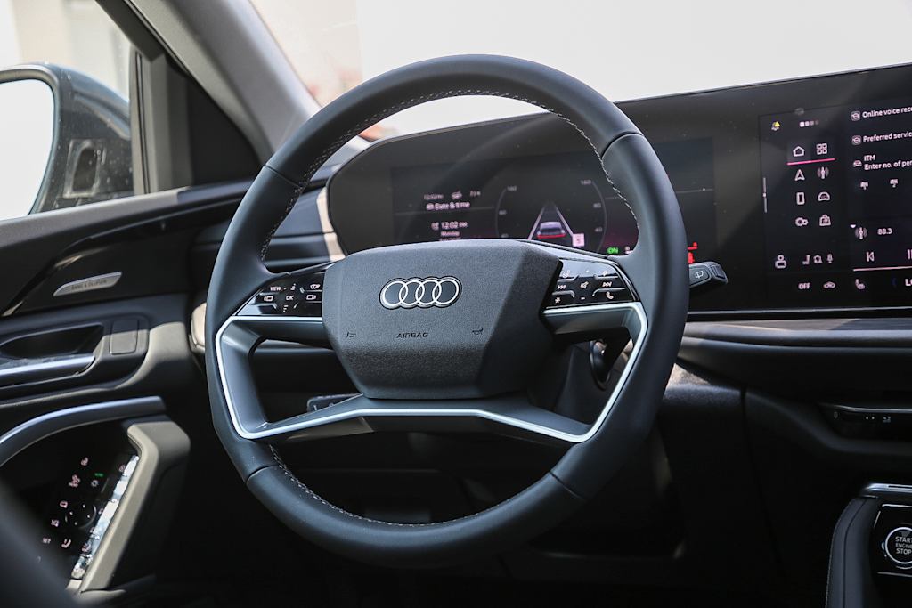 Thumbnail: 2025 Audi Q5 - 9