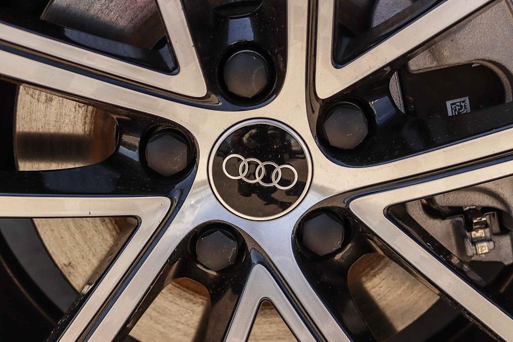 Thumbnail: 2026 Audi Q5 - 25
