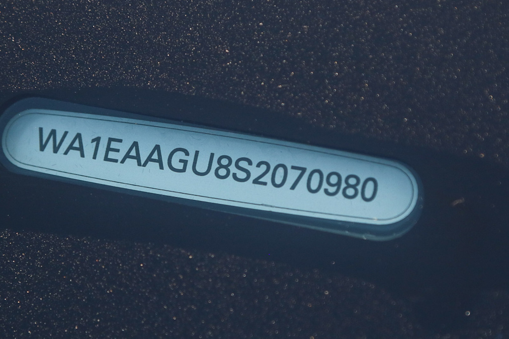 Thumbnail: 2025 Audi Q5 - 19