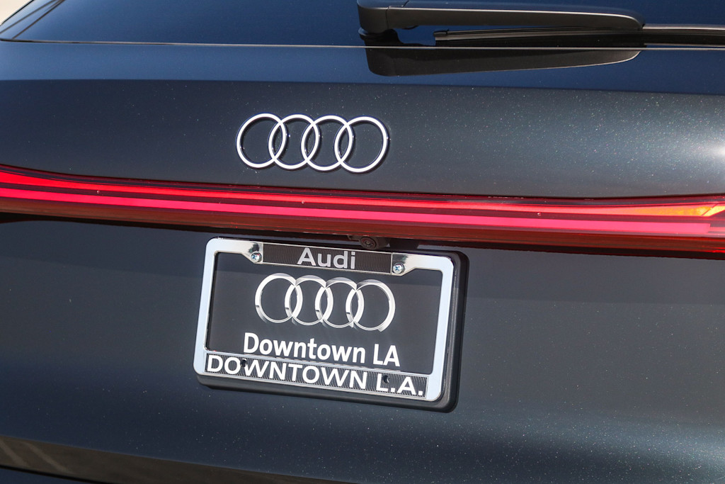 Thumbnail: 2025 Audi Q5 - 27