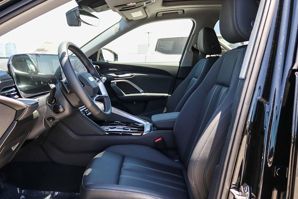 Thumbnail: 2026 Audi Q5 - 11