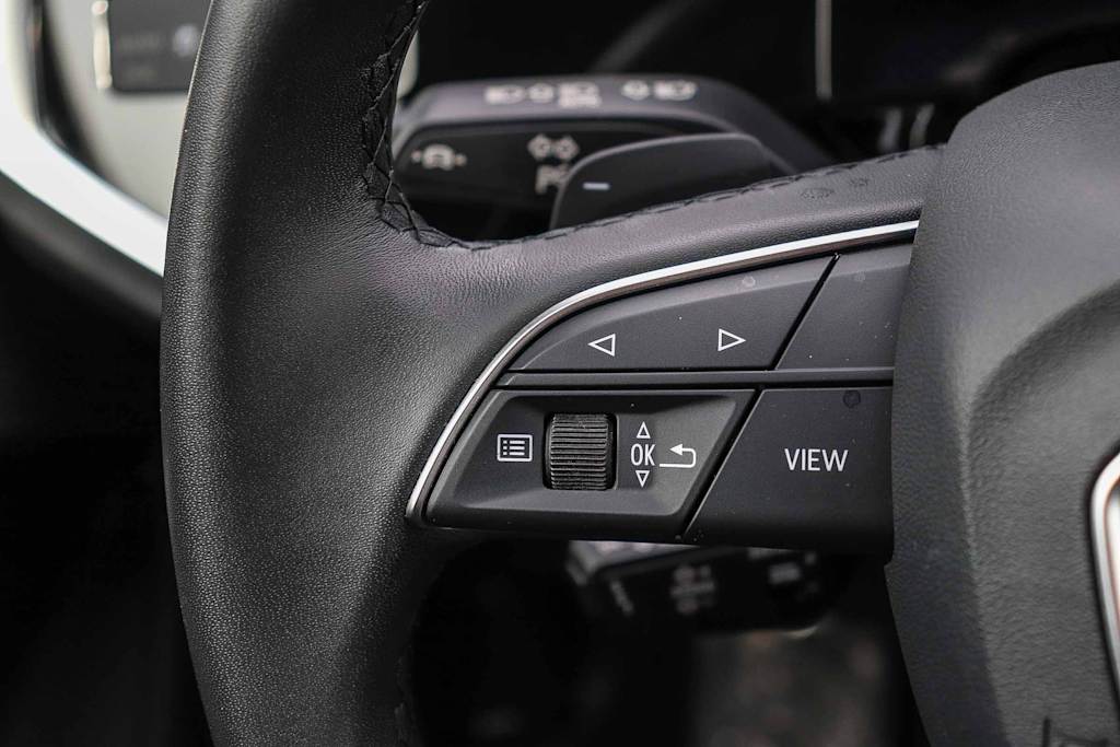 Thumbnail: 2025 Audi Q3 - 27