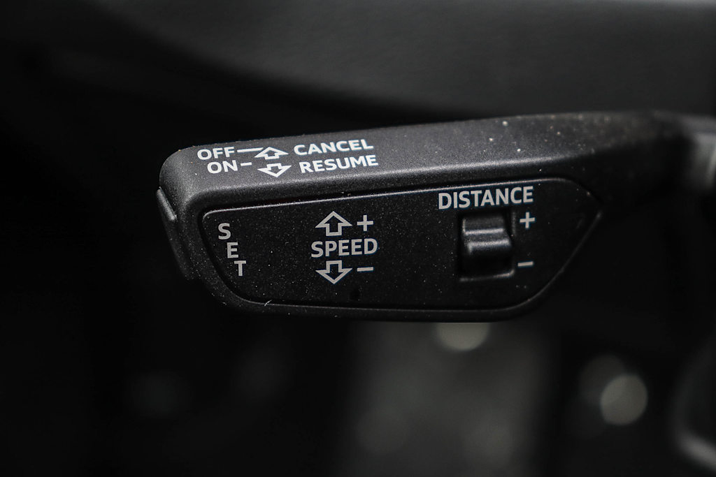 Thumbnail: 2025 Audi Q3 - 34