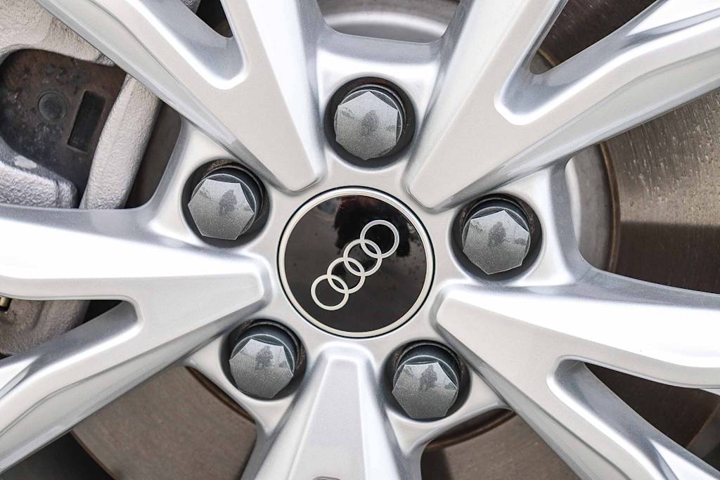 Thumbnail: 2025 Audi Q3 - 25