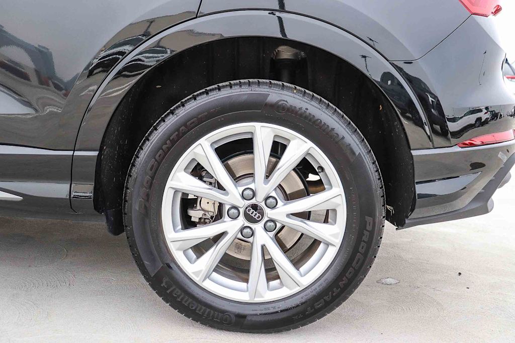 Thumbnail: 2025 Audi Q3 - 7