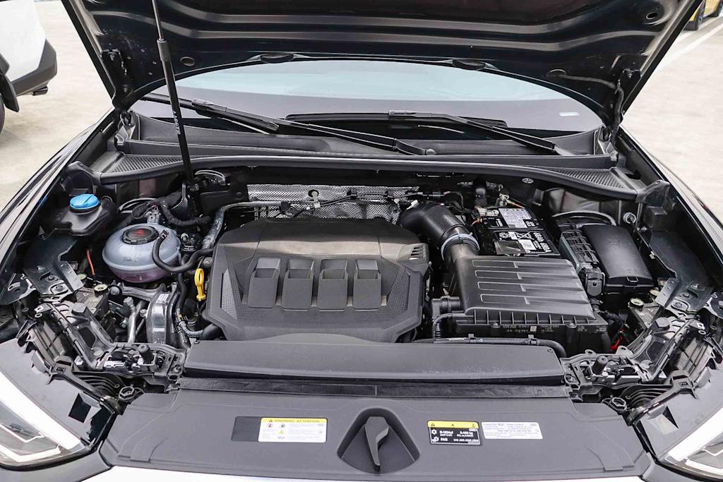 Thumbnail: 2025 Audi Q3 - 8