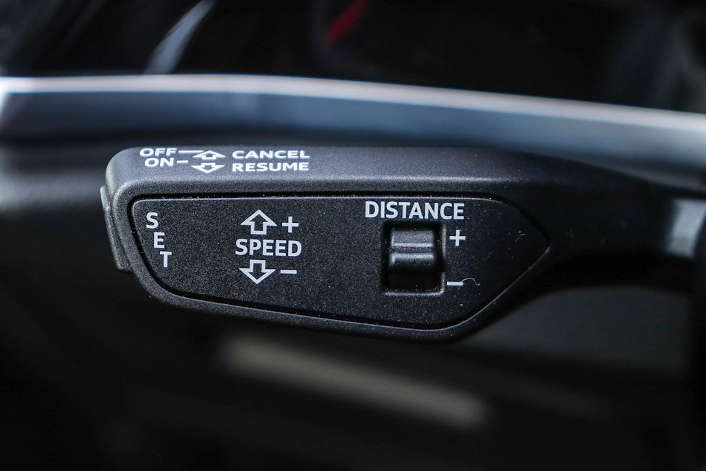 Thumbnail: 2025 Audi Q3 - 35